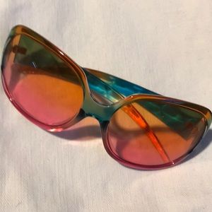 Gorgeous multicolor fashion sunglasses great cond.